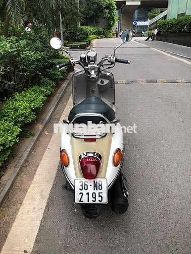 Suzuki Bella màu Trắng