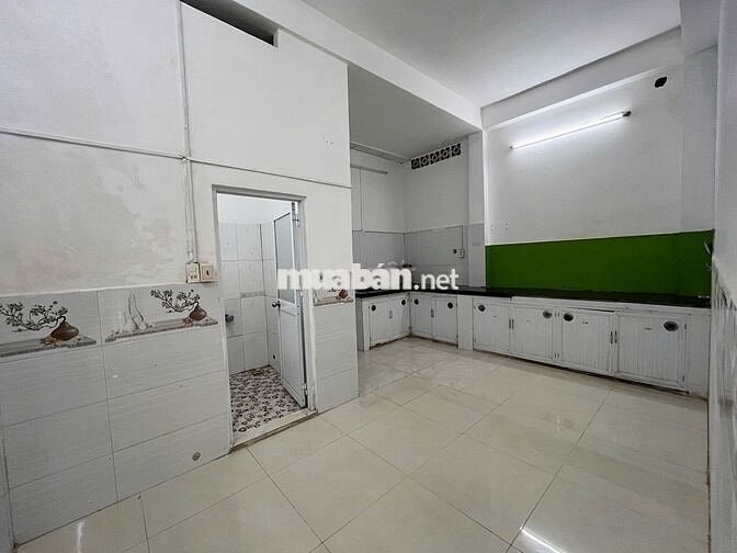 CHO THUÊ NHÀ MẶT TIỀN KD 100M2 NGAY NGÃ TƯ BÌNH TRIỆU-15TR/THÁNG-5PN