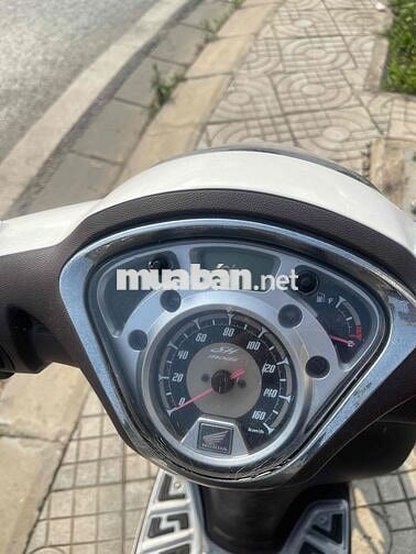 Honda SH Mode 2016 Trắng