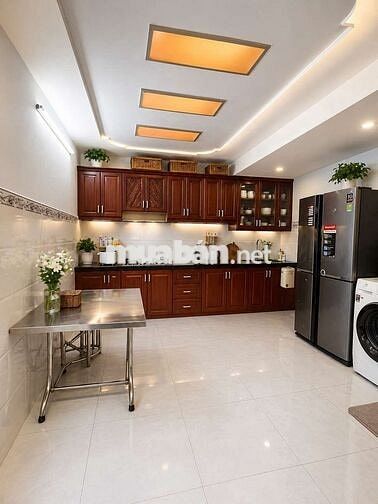 HXH sát MT Trung Mỹ Tây, 4x10, 3PN, ở+KD, 4.3 tỷ TL, SHR