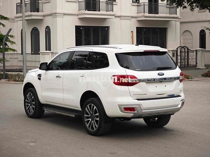 Ford Everest Titanium 2019 Trắng 57000 km
