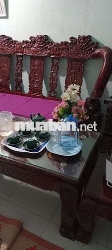 Nhà mặt đường ,gần biển Nha Trang 