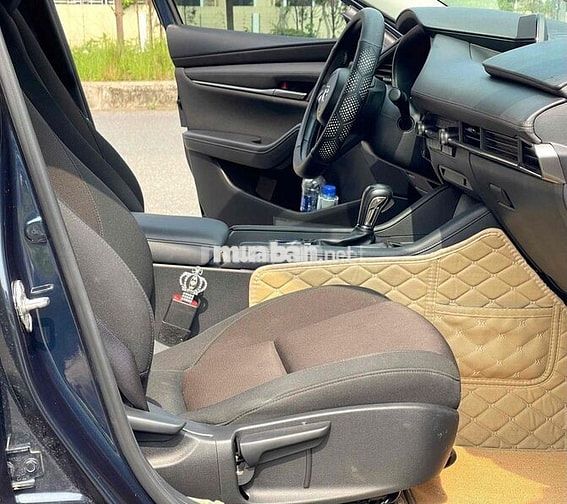 Mazda 3 Deluxe 1.5 AT màu xanh Navi sản xuất 2023
