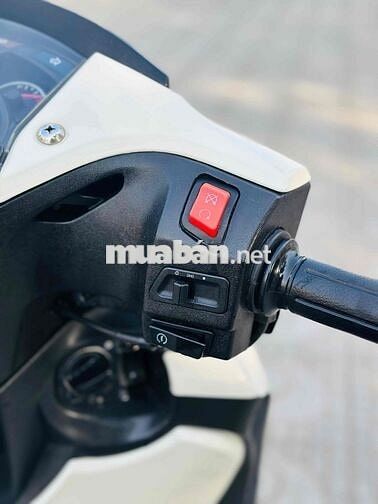 SH150i ĐKLĐ 2016 SMARTKEY ODO THẤP LÊN FULL SH Ý