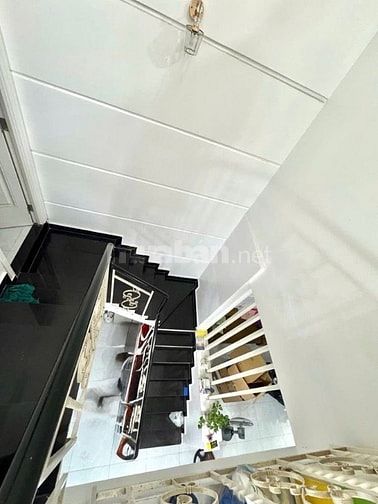 Giảm 200tr, Bán gấp nhà Lê Tự Tài,P4,Phú Nhuận giá 3 tỷ150/32m2,SHR