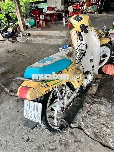cần bán xe 50 hàn quốc màu vàng Vàng