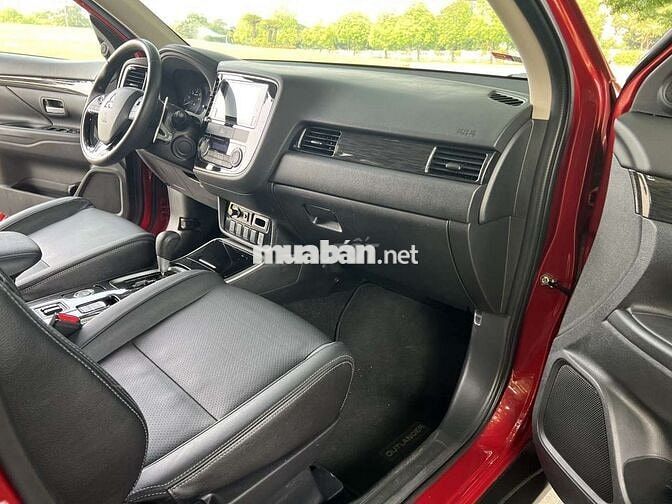 Mitsubishi Outlander 2020 2.4 Premium 24.000km