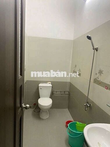 cho thuê nhà DT 6x17 đúc lửng đường liên khu 5-6