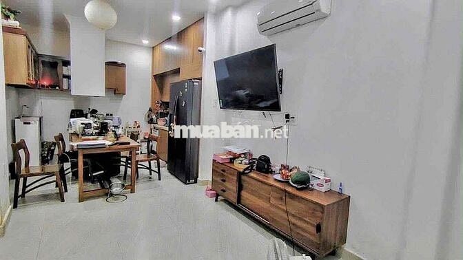 NHÀ ĐẸP - PHÚ NHUẬN - HẺM XE HƠI