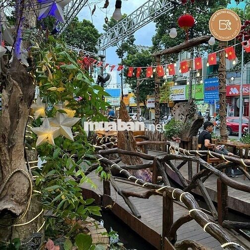 TUYỂN DỤNG TẠP VỤ QUÁN CAFE