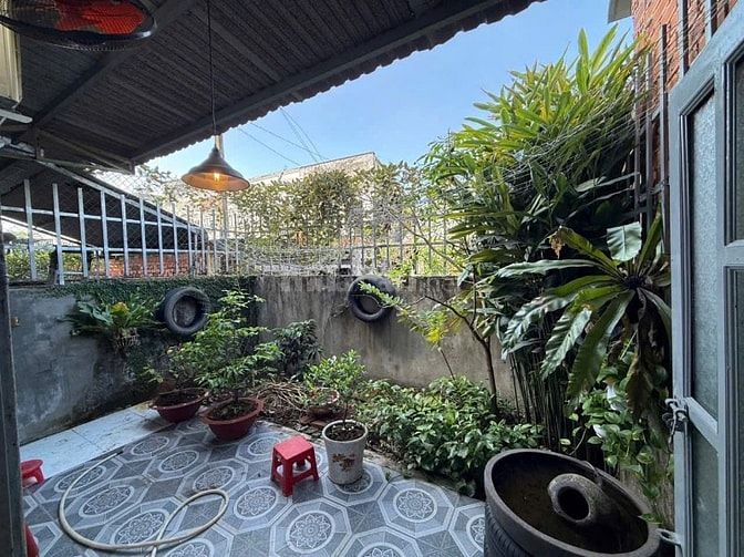 Hàng giá ngộp 40m2 Phạm Văn Chí Quận 6, SHR giá chỉ 2 tỷ 230 TL