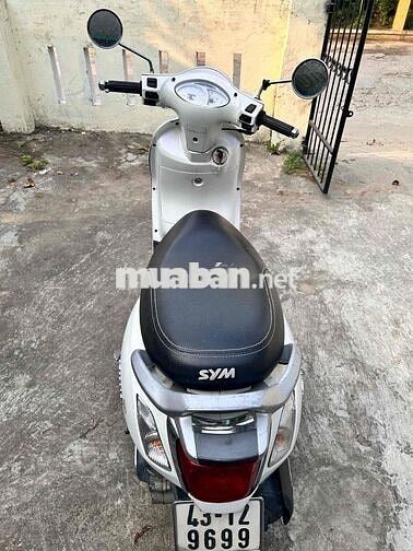 Xe máy điện SYM màu Trắng