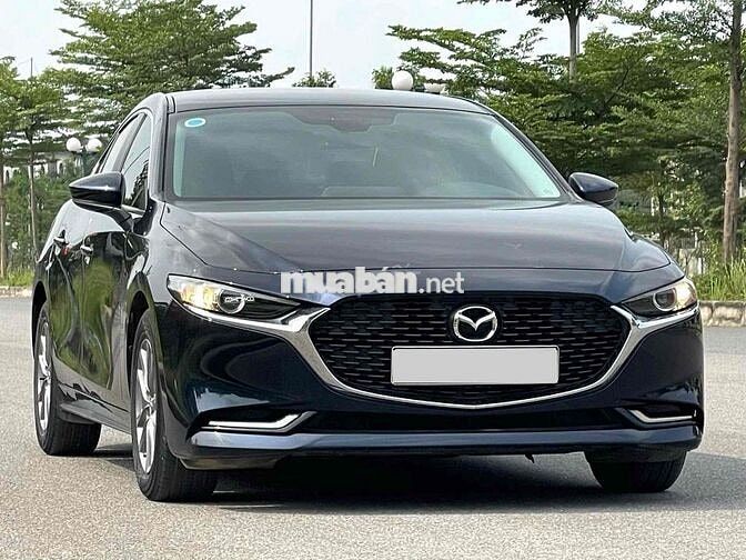 Mazda 3 Deluxe 1.5 AT màu xanh Navi sản xuất 2023