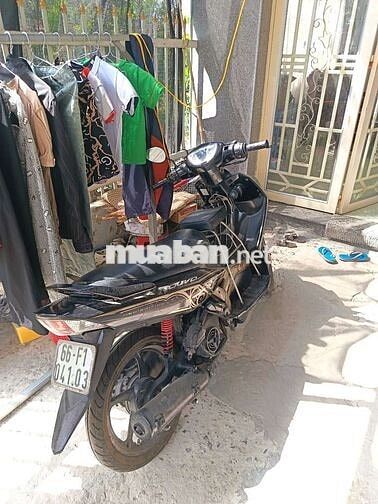 Yamaha Nouvo Đen Tự động