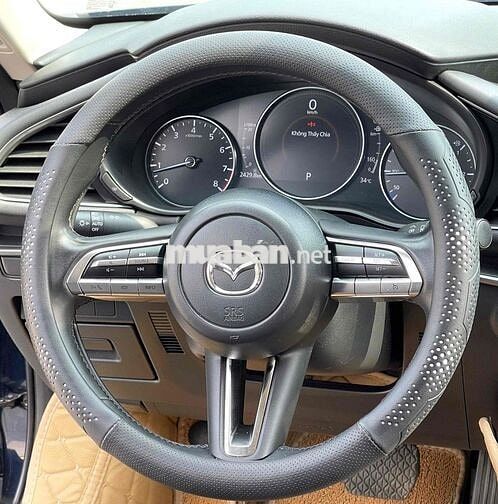 Mazda 3 Deluxe 1.5 AT màu xanh Navi sản xuất 2023