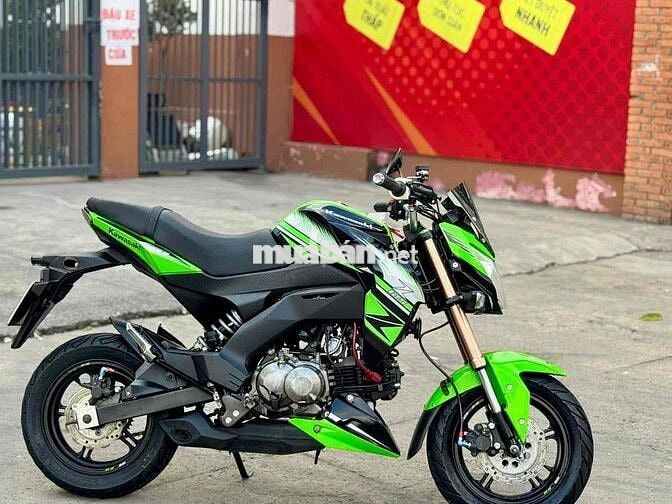 Kawasaki Z125cc Xanh đen 5 vạn