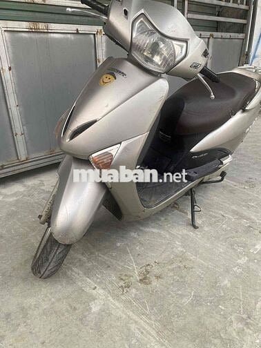 Honda Lead 2012 màu Bạc