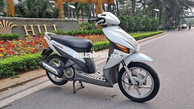 Honda Click Trắng 