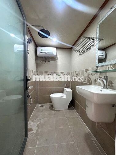 CHO THUÊ NHÀ NGUYÊN CĂN ĐƯỜNG NGUYỄN TRUNG TRỰC FULL NỘI THẤT
