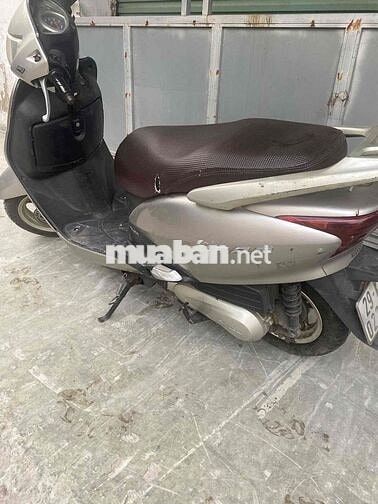 Honda Lead 2012 màu Bạc