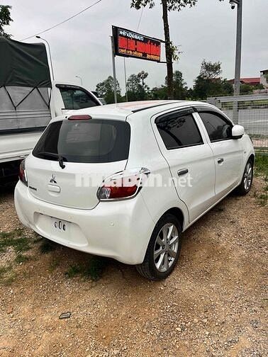 Mitsubishi Mirage 2014 90000 km Trắng
