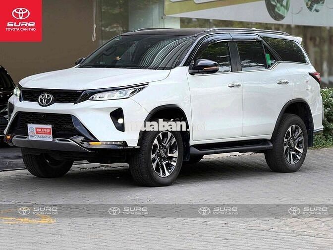 Toyota Fortuner Legender 2022 35.000KM