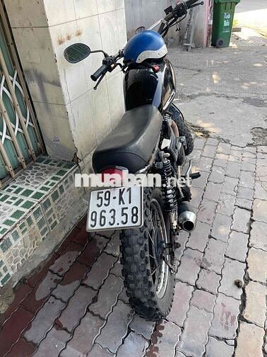Suzuki GN125 màu Đen