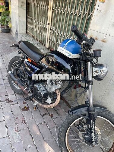 Suzuki GN125 màu Đen