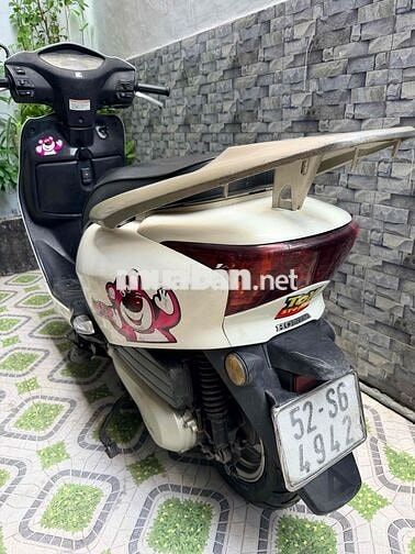 Honda SCR 110 Trắng