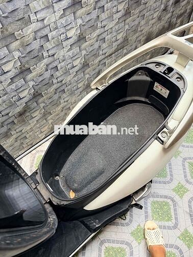 Honda SCR 110 Trắng
