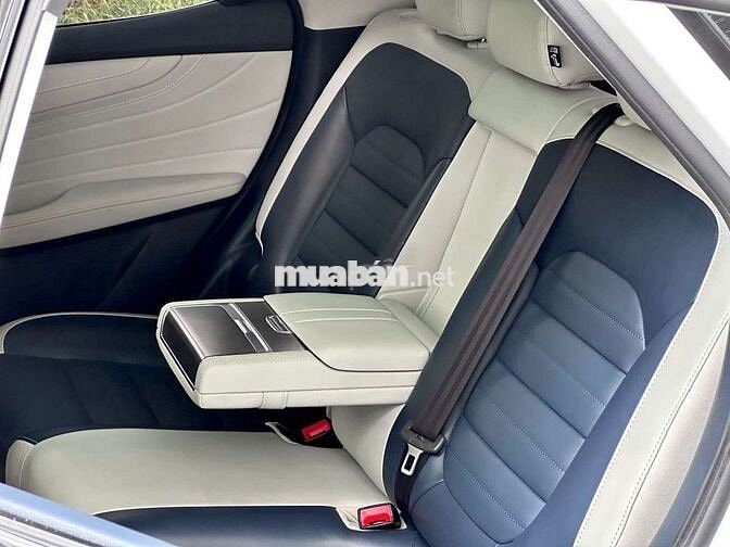MG HS 1.5T LUXURY 2023 Trắng 16.000 km