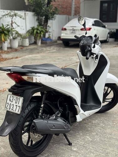 SH 150 Trắng xe đẹp 2 giơng 2 khoá theo xe