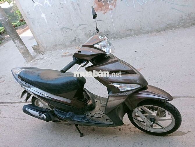 Yamaha Nouvo màu Nâu