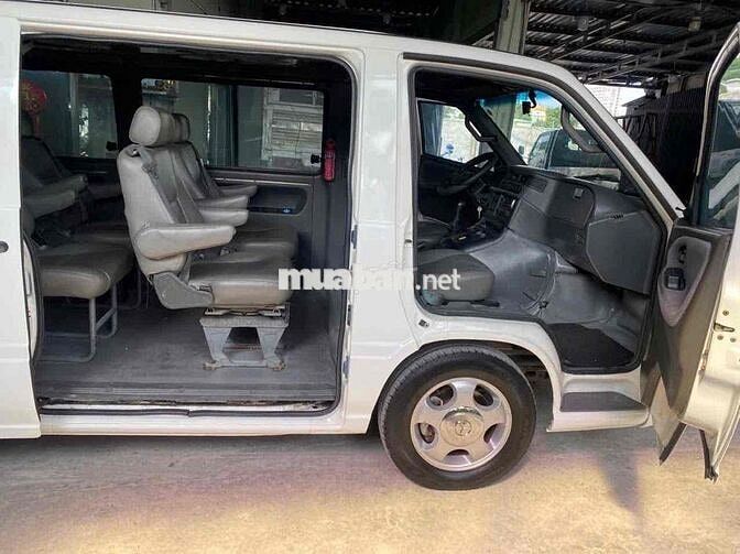 Mercedes-Benz MB100 2002.  9 cho