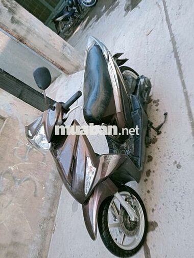 Yamaha Nouvo màu Nâu