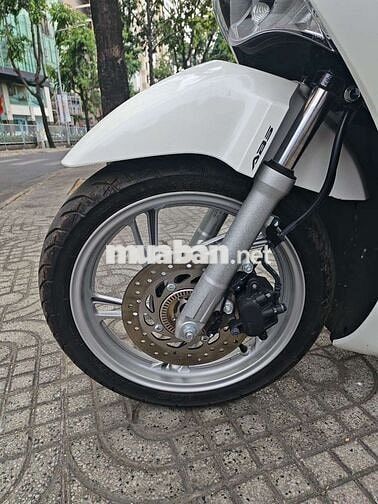 Honda SH Trắng đen 125 abs