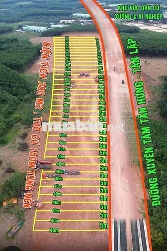 Đất mặt tiền đường xuyên Tâm rộng 8 làn xe- 200m2-  Phường Đồng Phú