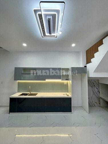 Bán nhà mới, hẻm ô tô 122 Bình Trị Đông, DT 4 x 15.5m, 3 tấm, 6.66 tỷ.