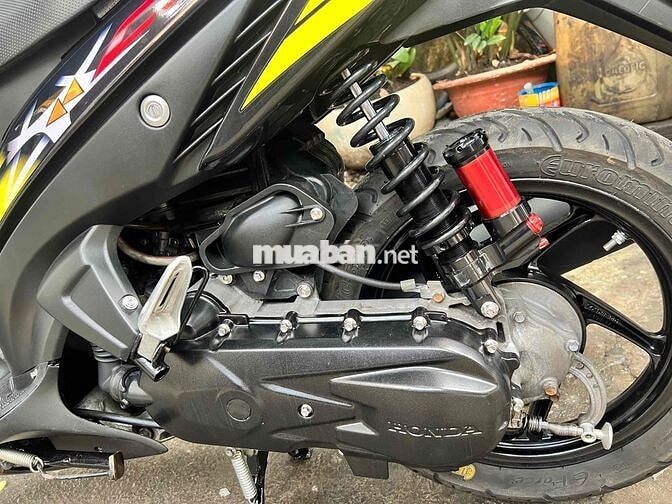 Honda Click 110 Vàng