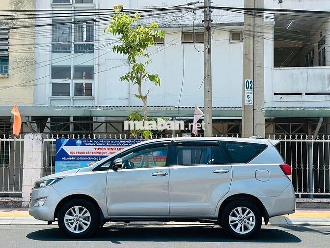 Toyota Innova 2016 E MT 77.000 km Bạc