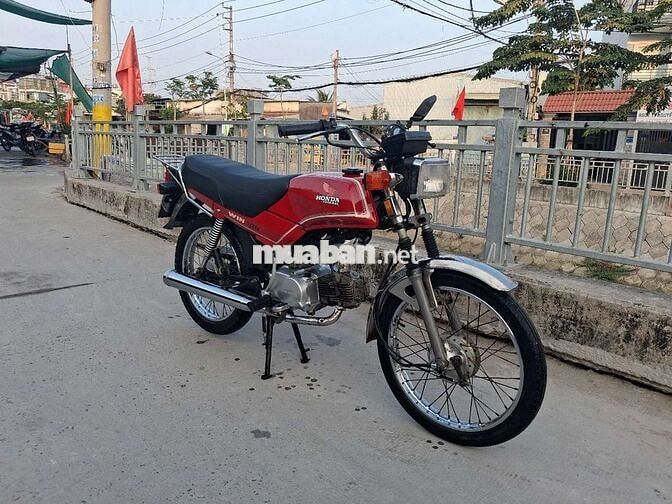 Honda Win 100 Đỏ Indonesia