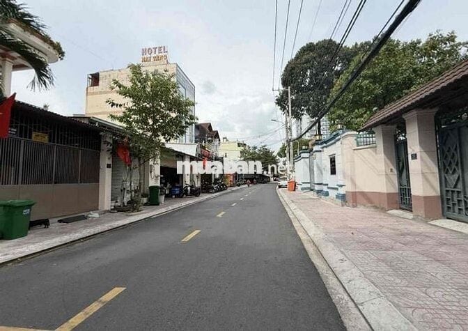 BÁN GẤP LÔ ĐẤT 123 M2 … Đường số 8 Phường linh Trung