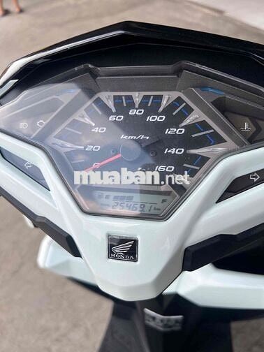Honda Vario 150 2018 Trắng đen bán trả góp