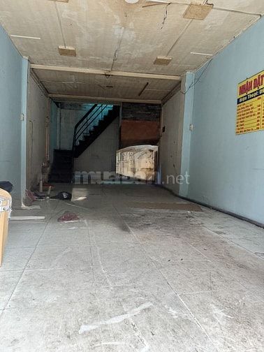 BÁN NHÀ MẶT TIỀN TRẦN PHÚ QUẬN 5, DT 44M2 NGANG 4M LỀ 3M. 
