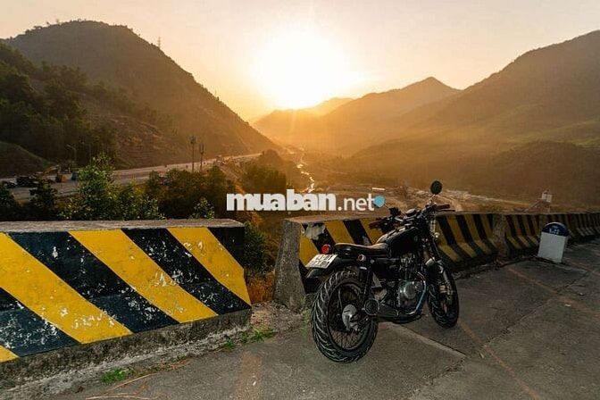 Suzuki GN125 Tracker Đen
