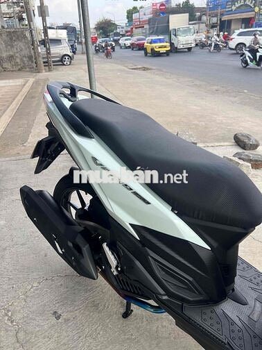Honda Vario 150 2018 Trắng đen bán trả góp