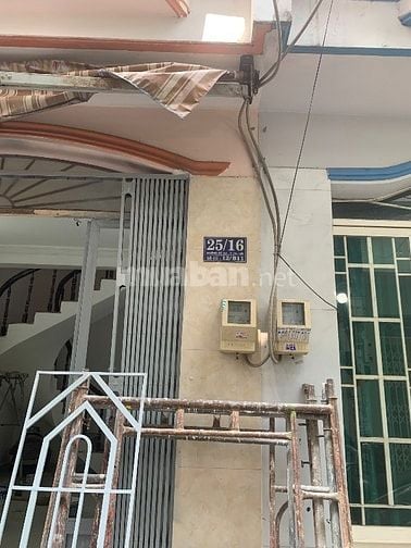 Bán nhà hxh nhựa cạnh siêu thị emart phan huy ích