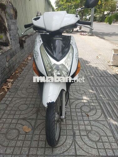 Honda Click 2006 Trắng-Đen