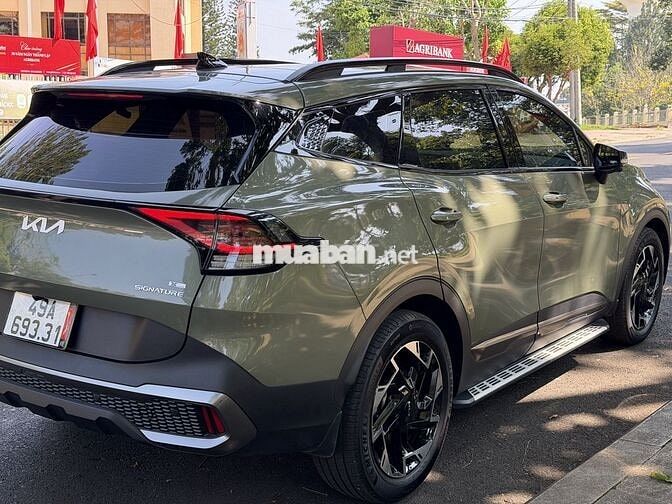 KIA Sportage 2024 Signature X-Line 10.000 km Xanh