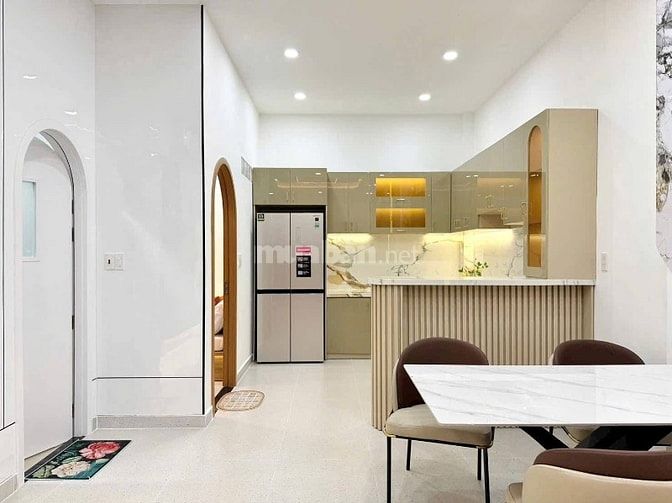 Lên sóng nhà mới Full nội thất Nơ Trang Long 3 tầng ngang to DT 64m2 